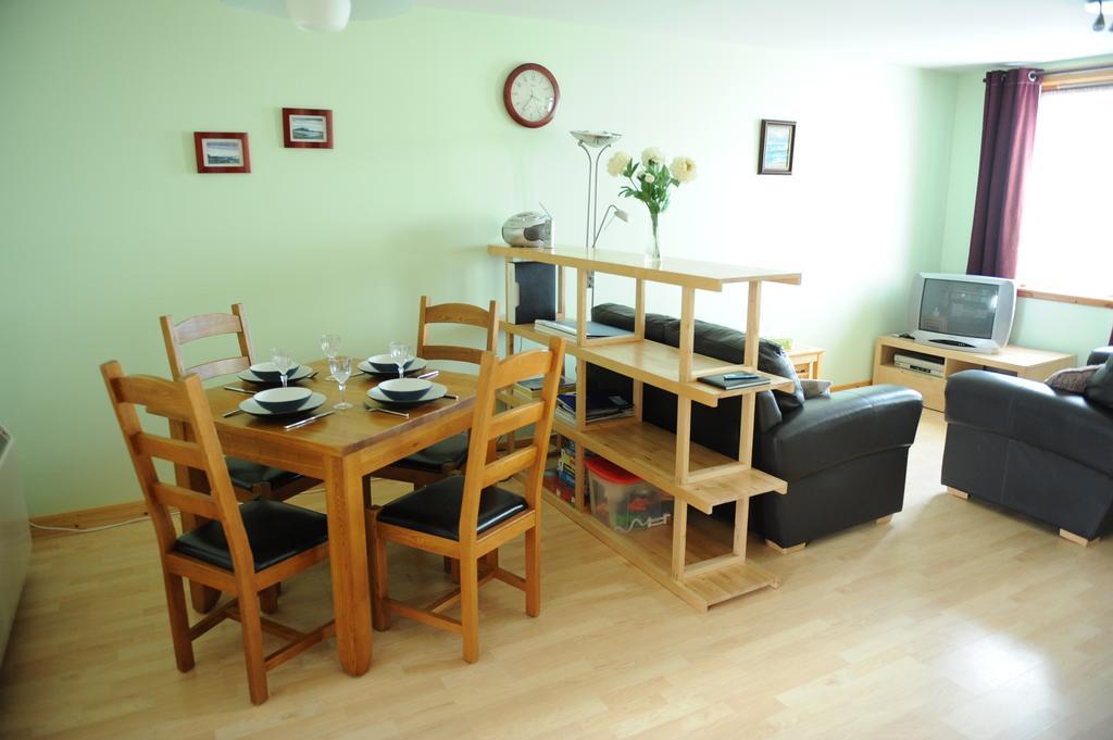 Decca - Self Catering Shetland Appartement Lerwick Kamer foto