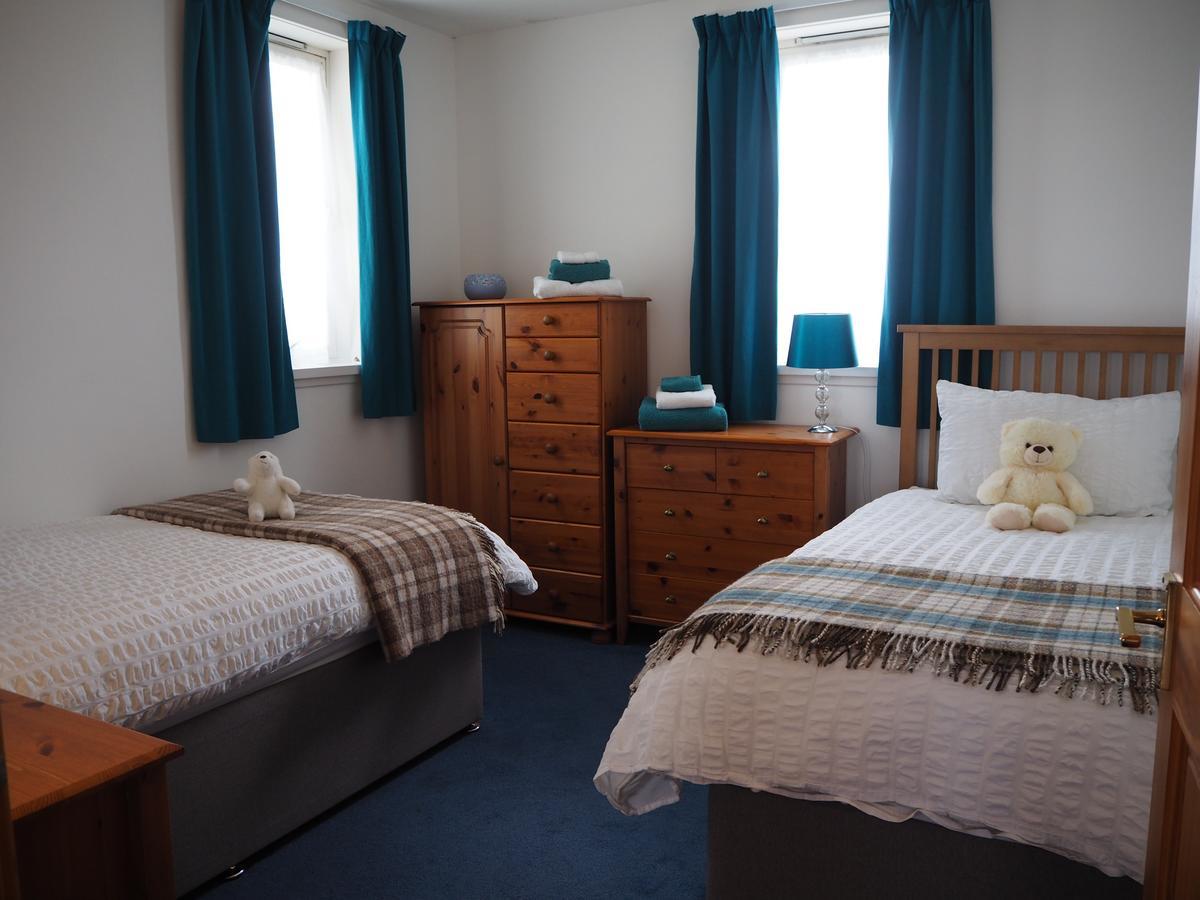 Decca - Self Catering Shetland Appartement Lerwick Buitenkant foto